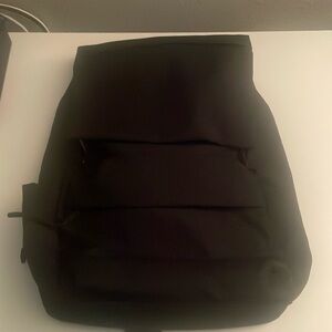 Everlane ReNew Transit Backpack